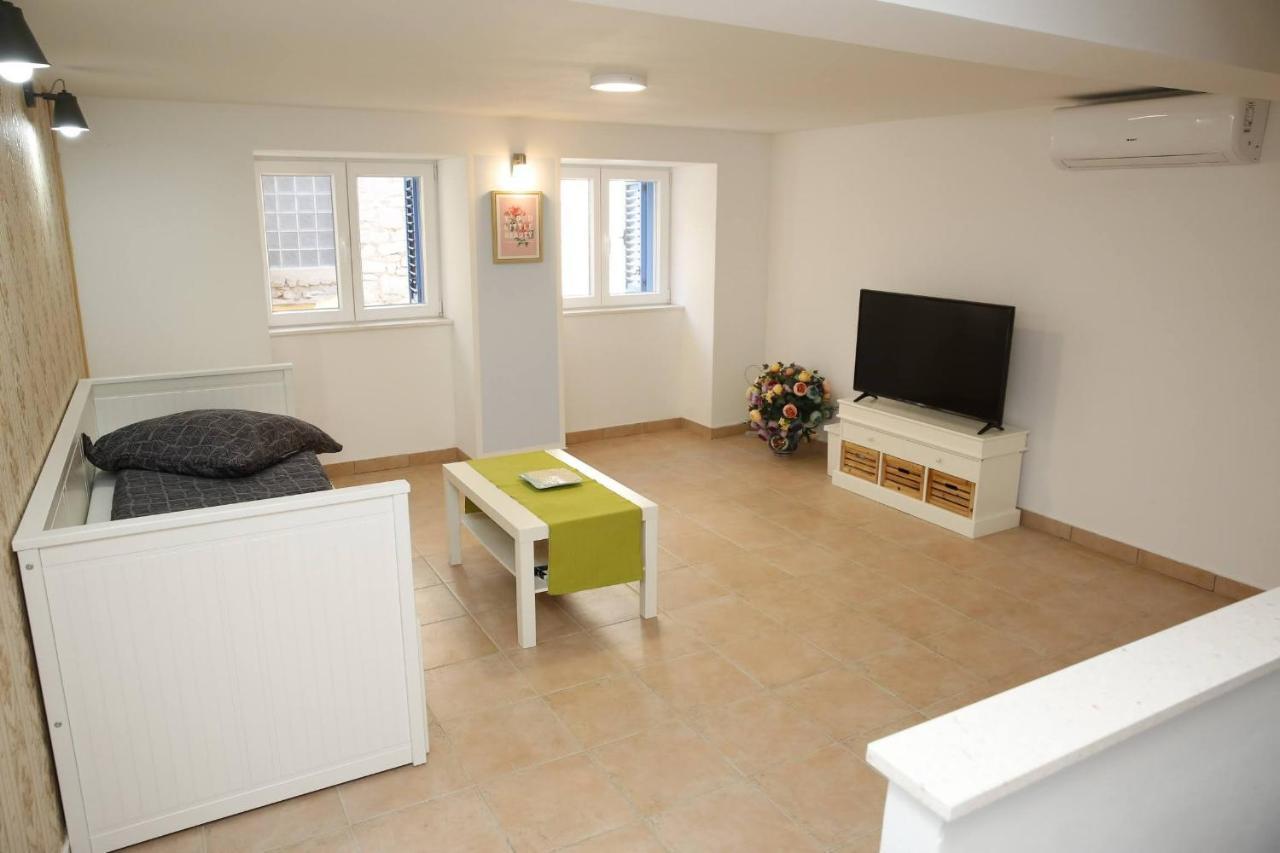 Holiday Home Yan With Bay View Vodice Exterior foto